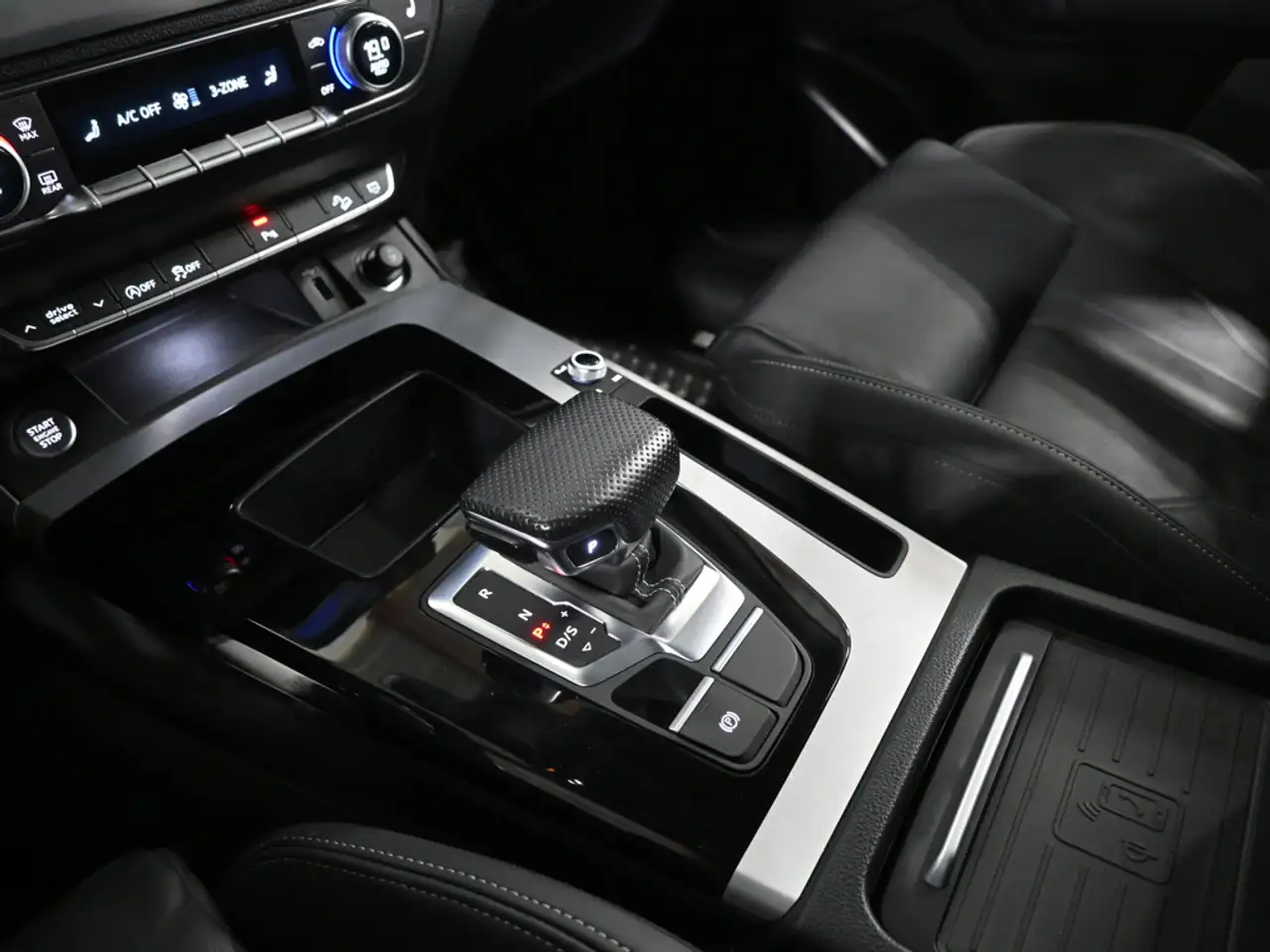 Audi Q5 - Image 22