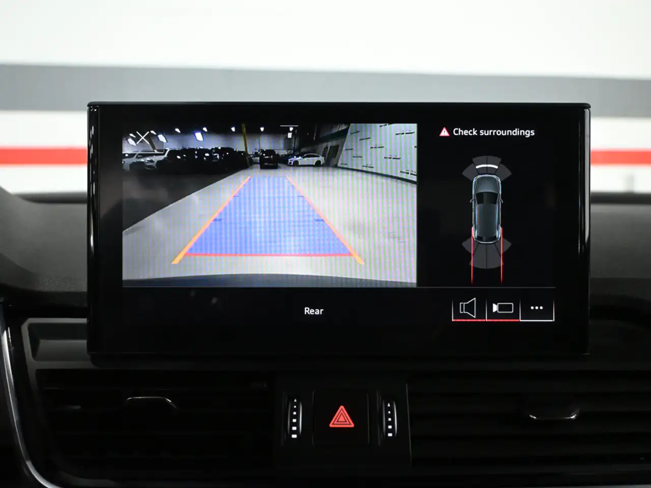 Audi Q5 - Image 20