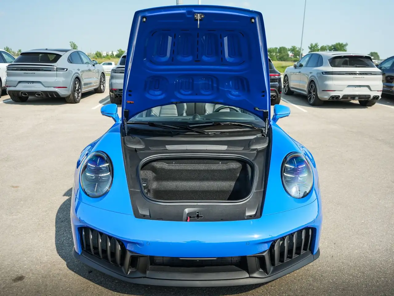 Porsche 911 - Image 14