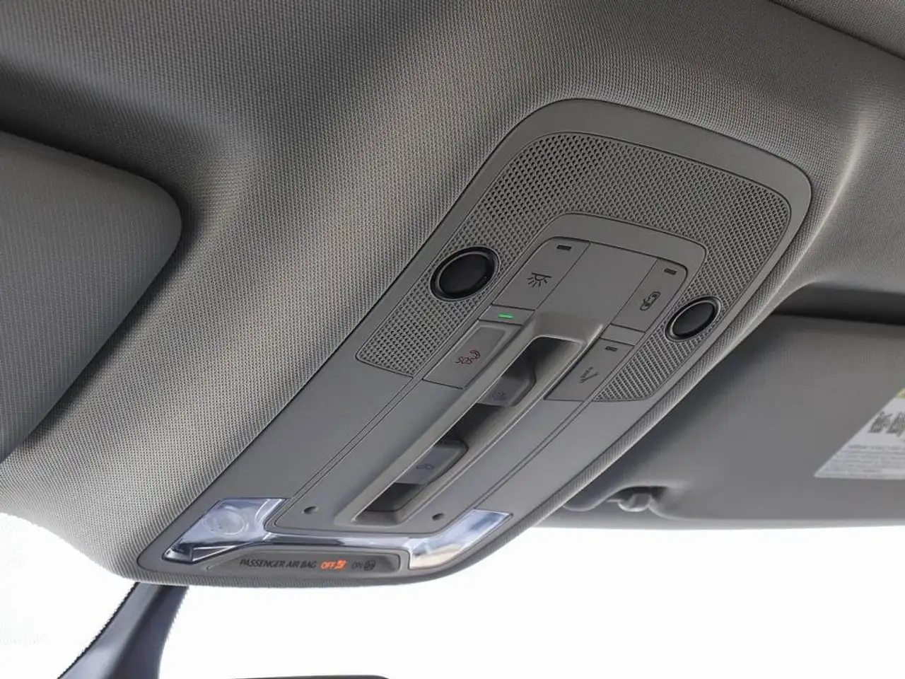 Audi Q3 - Image 26