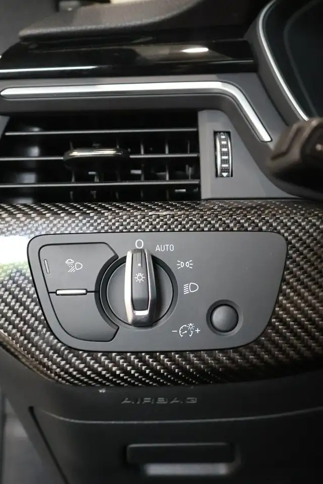 Audi RS5 - Image 21