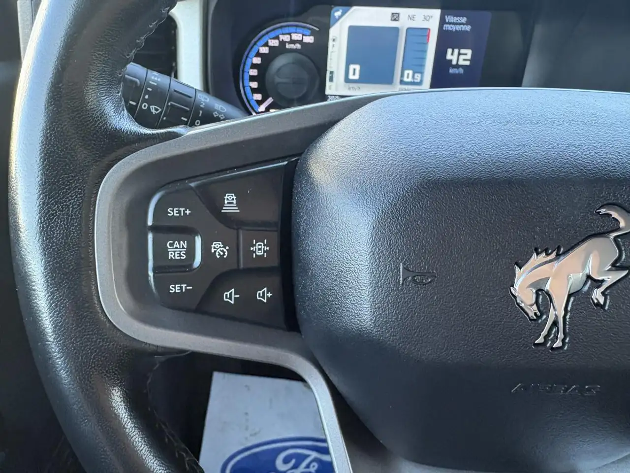 Ford Bronco - Image 19