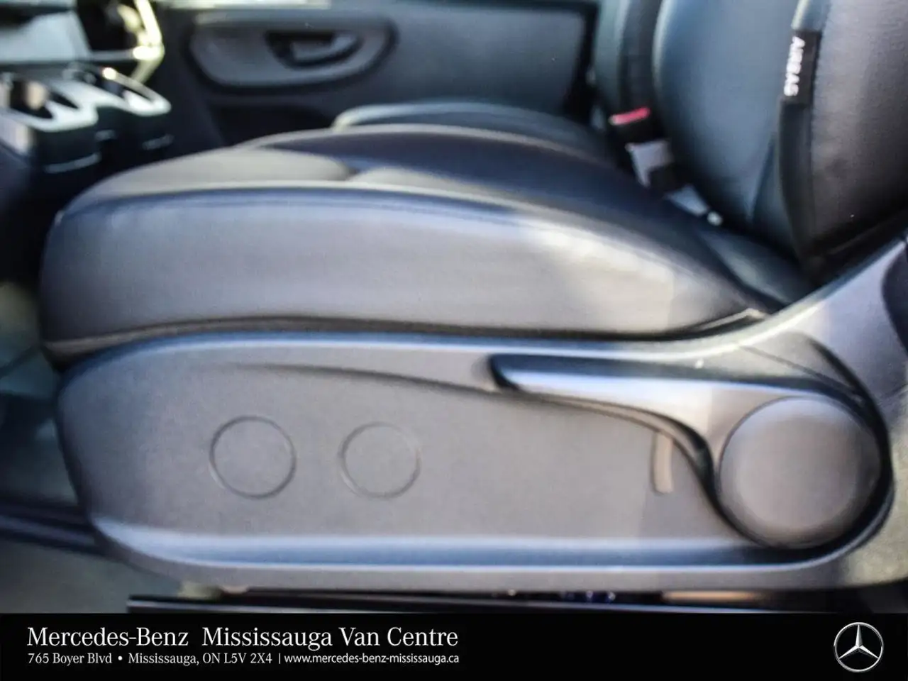 Mercedes-Benz Sprinter - Image 15