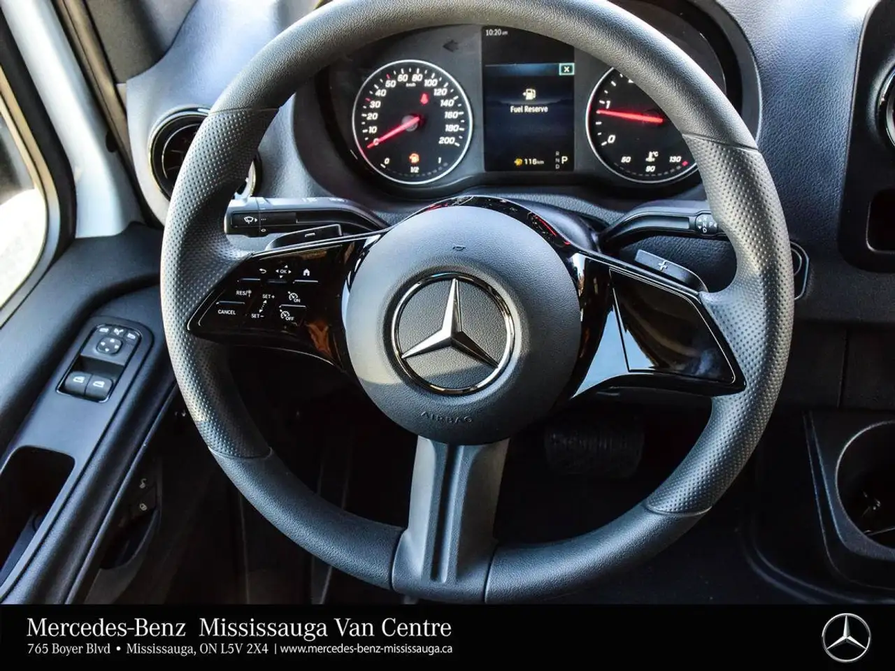 Mercedes-Benz Sprinter - Image 17