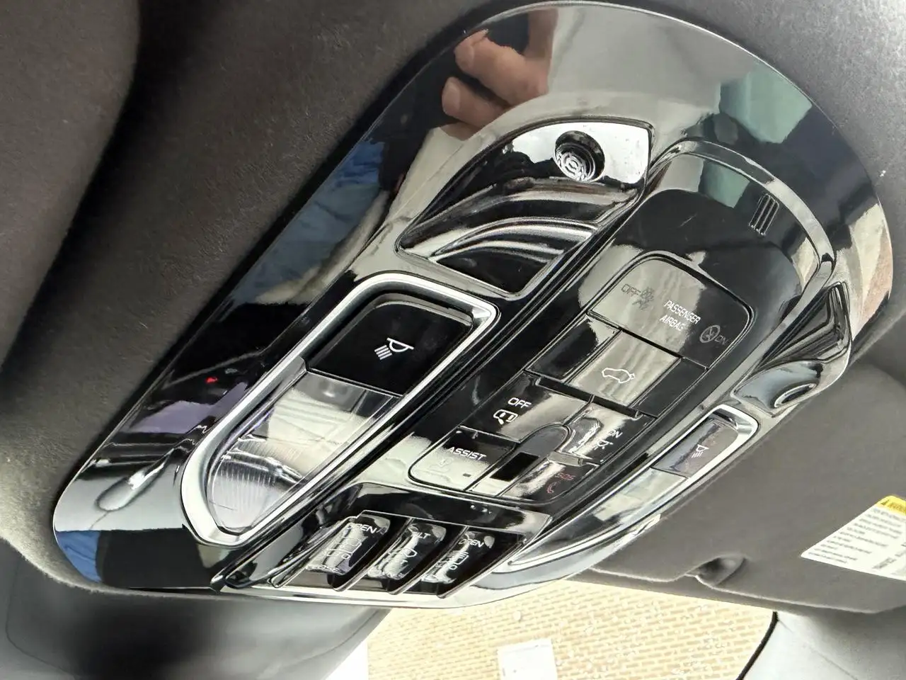 Maserati Grecale - Image 32