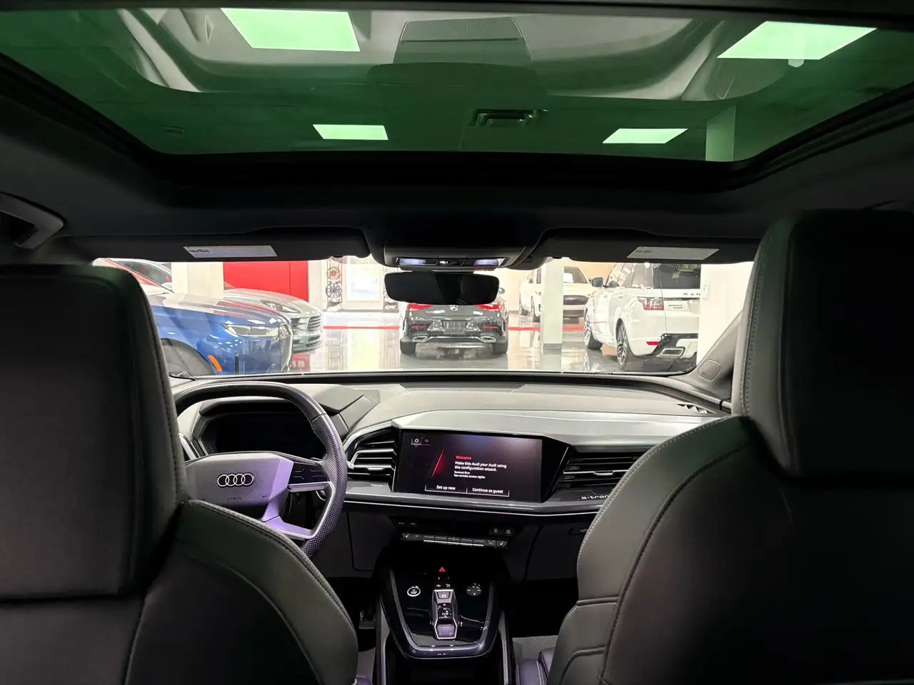 Audi Q4 e-tron - Image 15