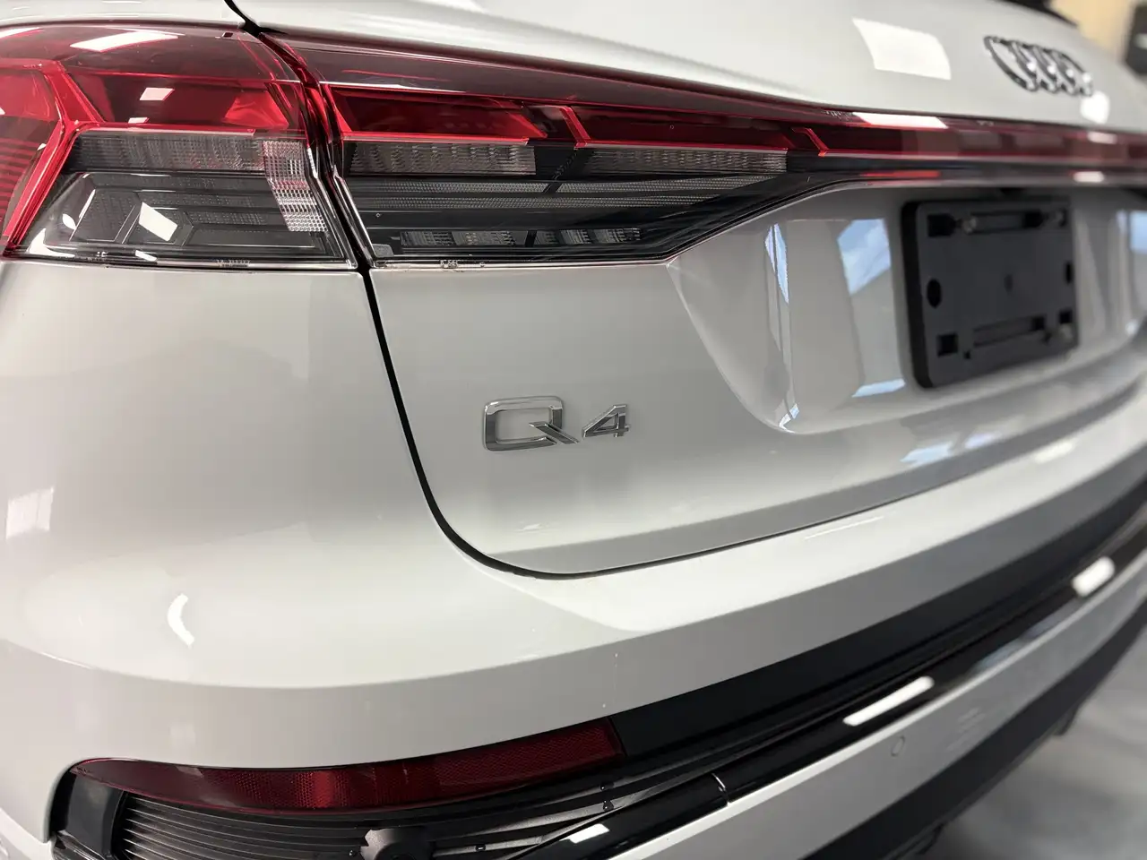 Audi Q4 e-tron - Image 34
