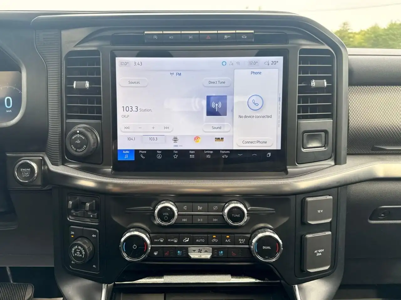 Ford F-150 - Image 16