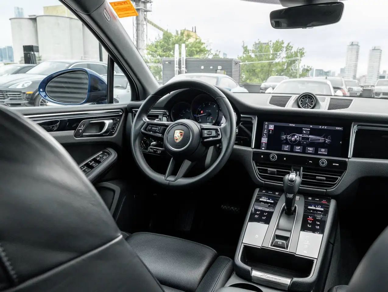Porsche Macan - Image 16
