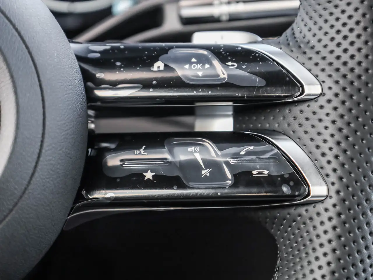 Mercedes-Benz GLC - Image 23