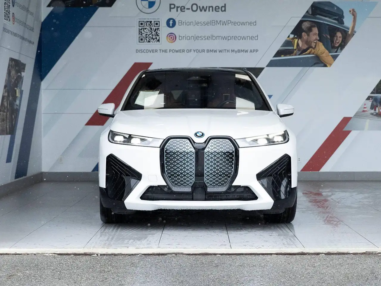 BMW iX - Image 3