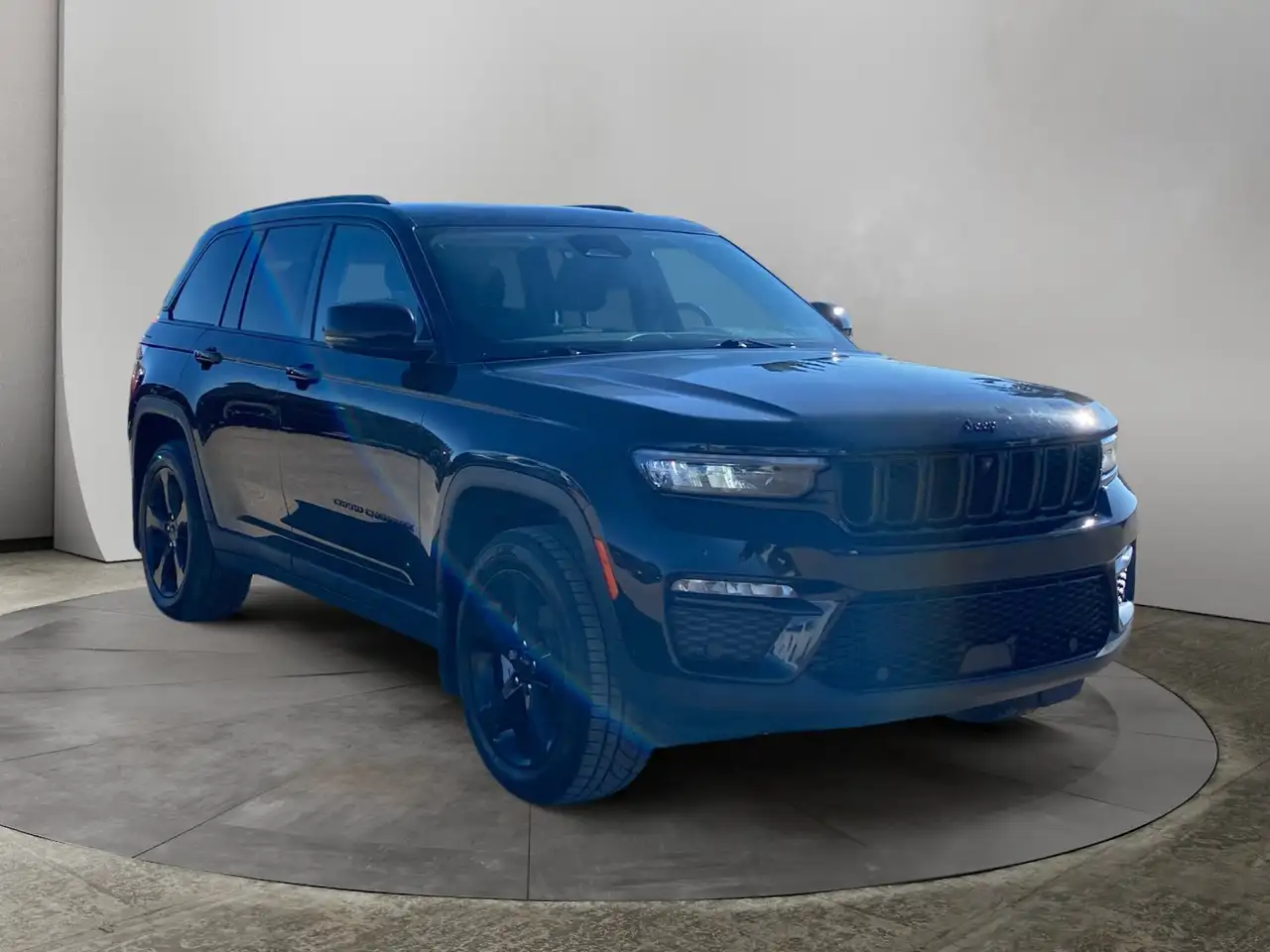 Jeep Grand Cherokee - Image 7