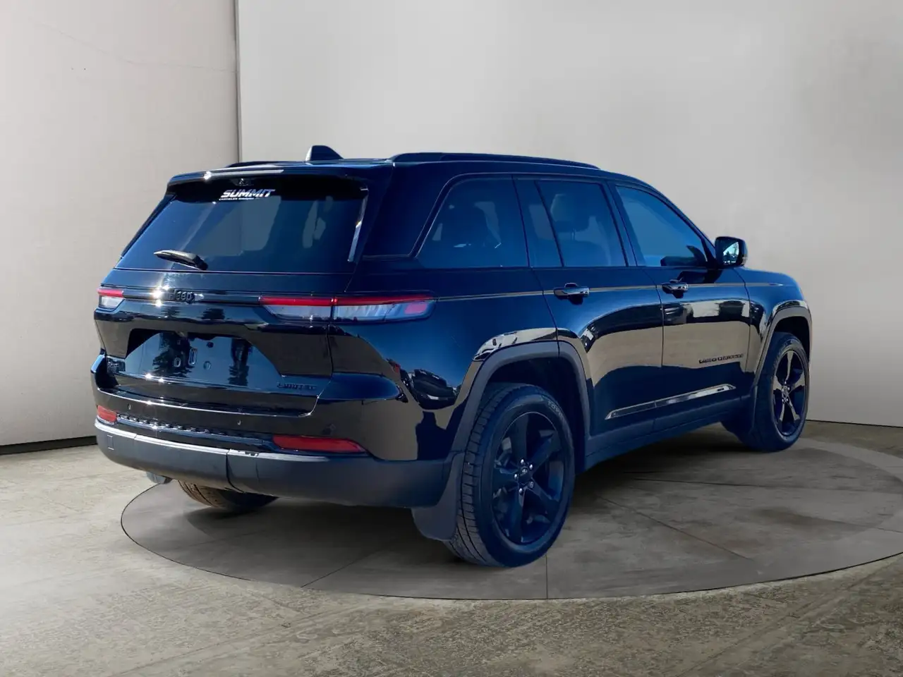 Jeep Grand Cherokee - Image 5