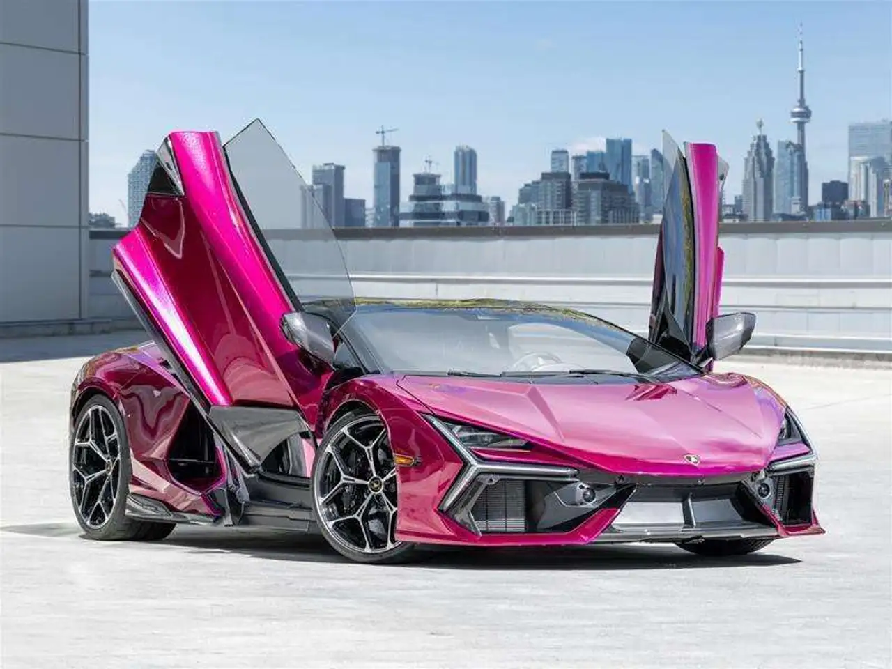 Lamborghini Revuelto