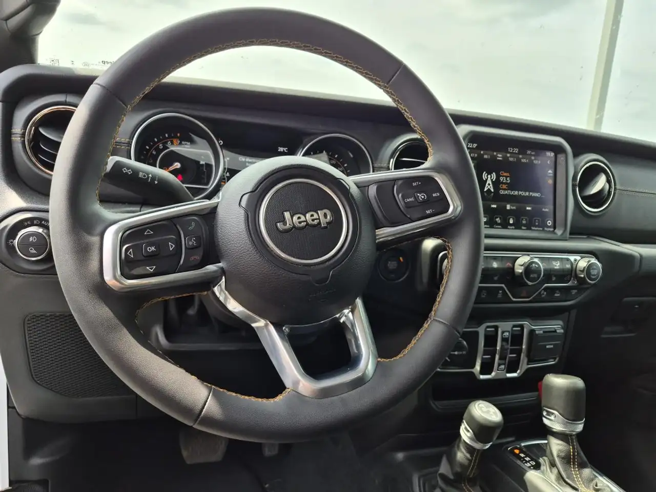 Jeep Gladiator - Image 13
