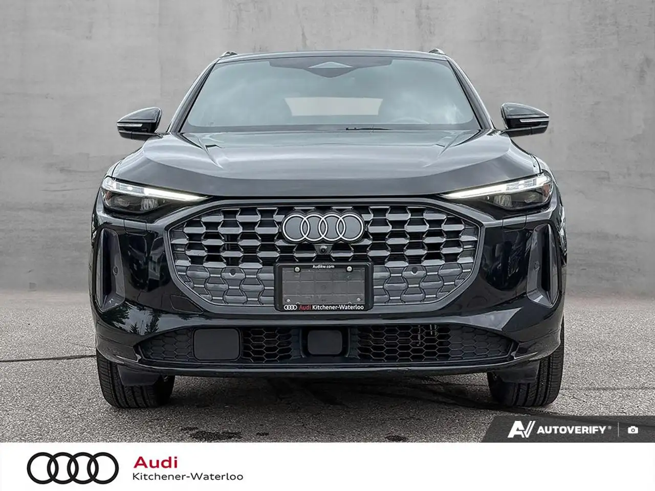 Audi Q5 - Image 2