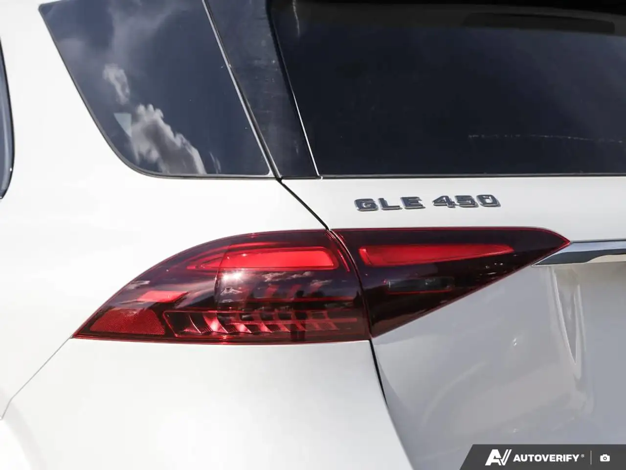 Mercedes-Benz GLE - Image 11