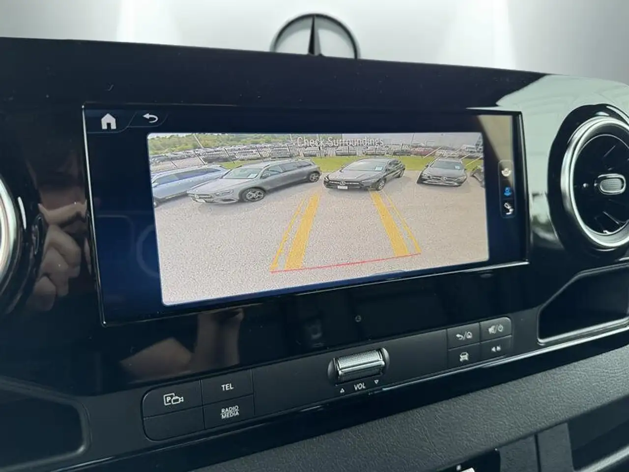 Mercedes-Benz Sprinter - Image 14
