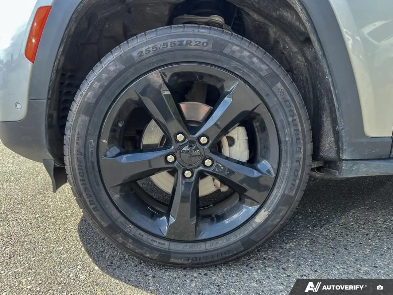 Jeep Grand Cherokee - Image 7