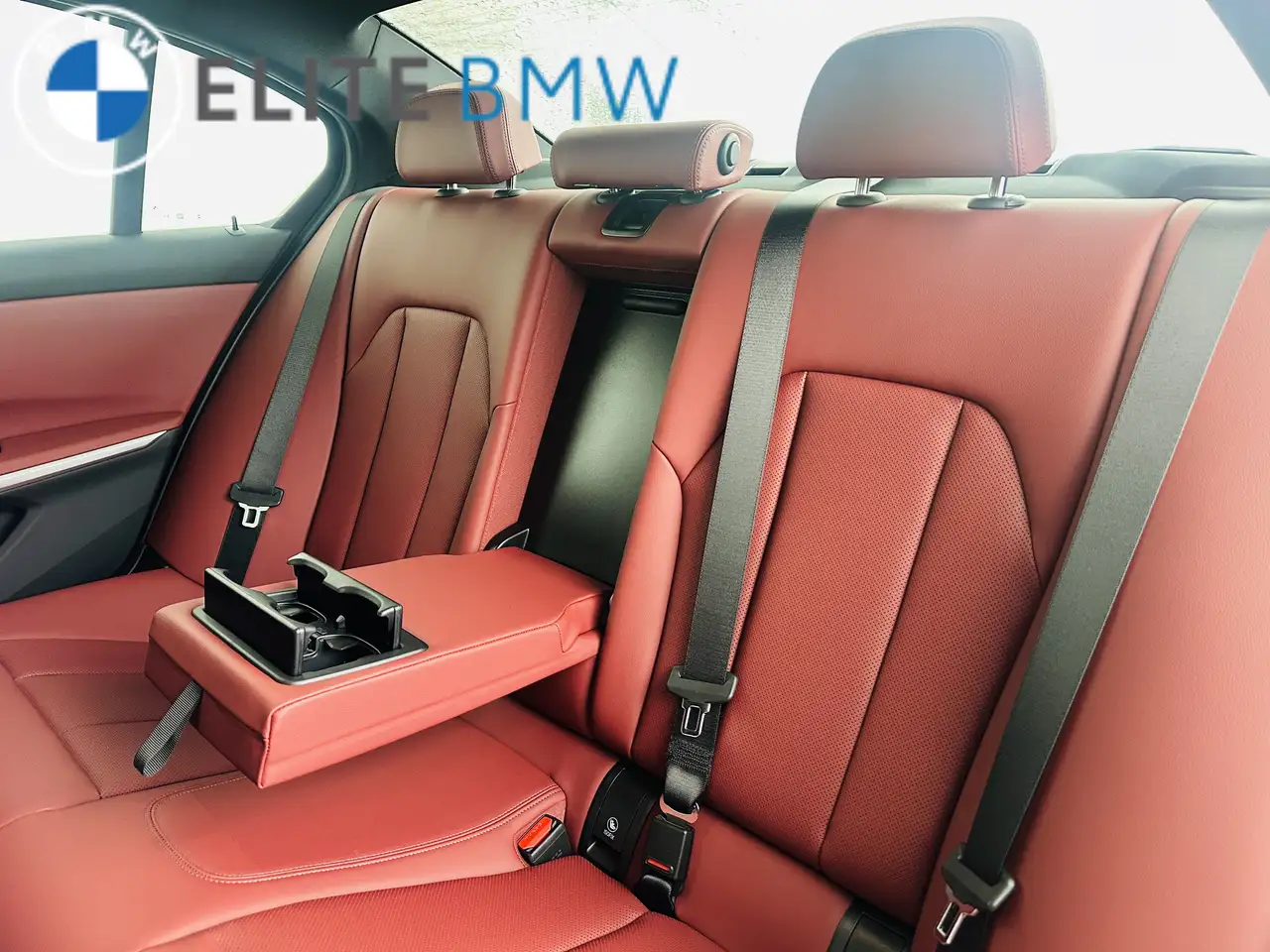 BMW 3 Series - Image 26