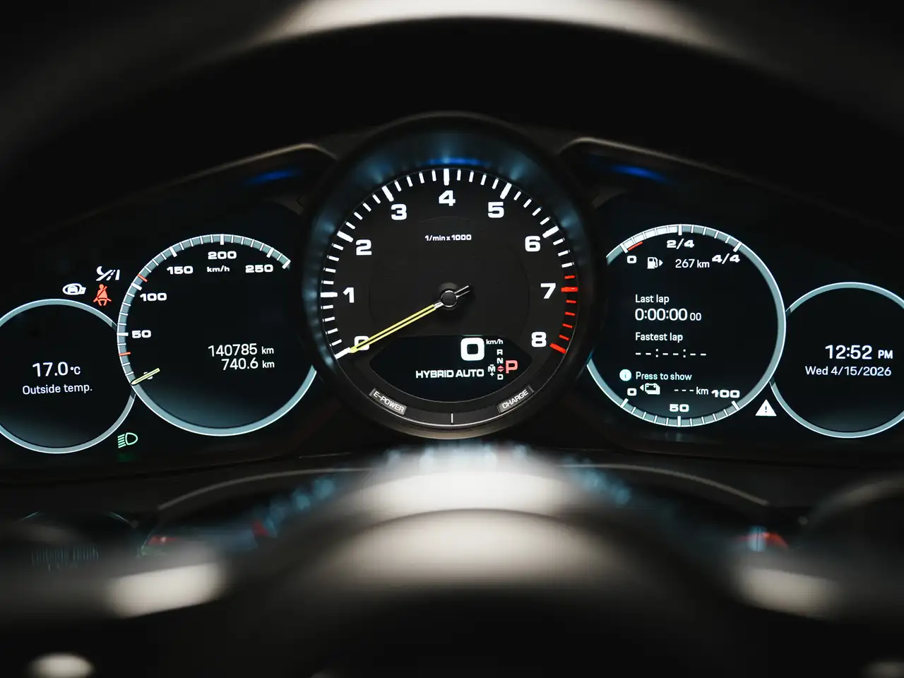 Porsche Cayenne - Image 28