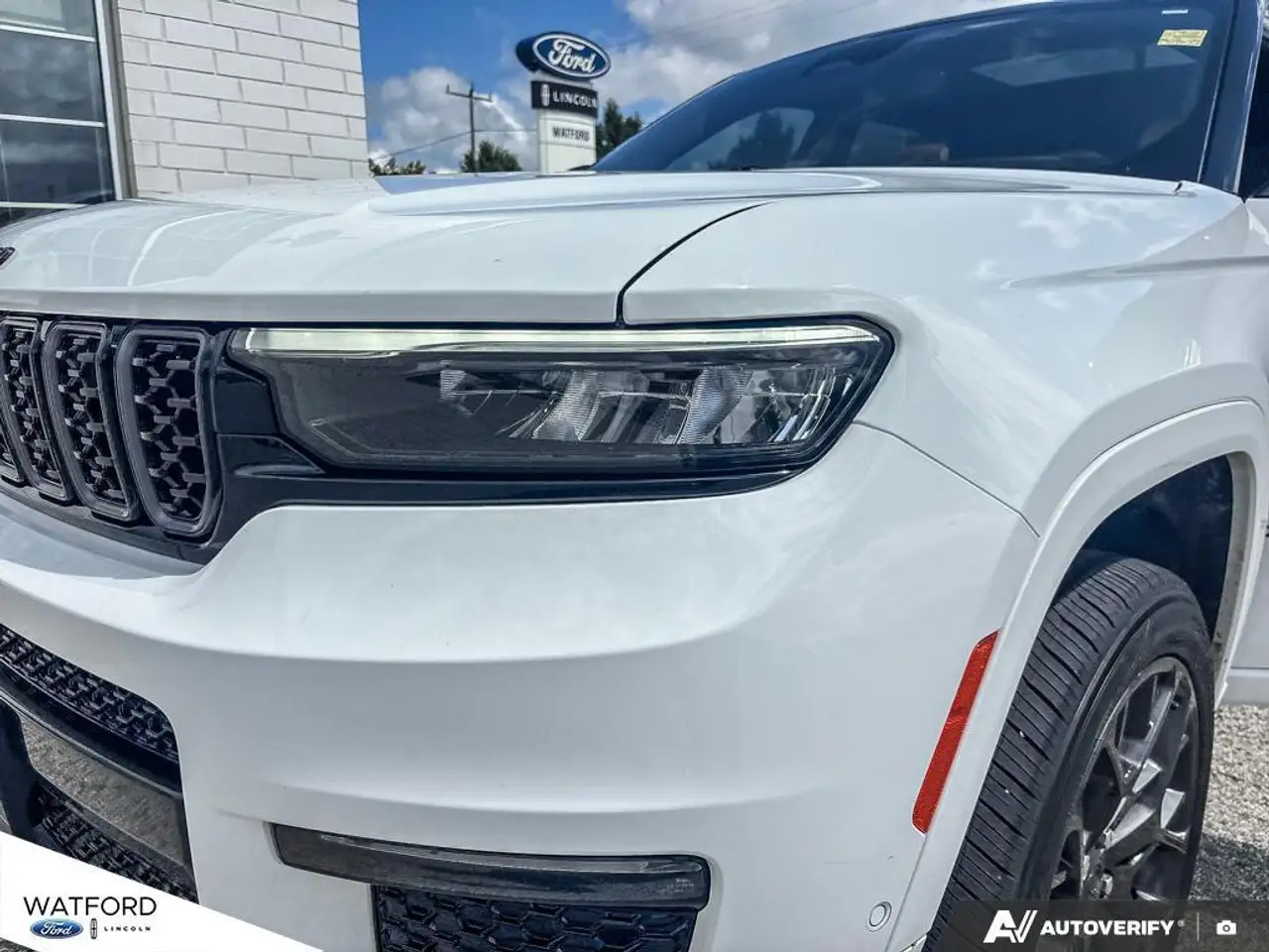 Jeep Grand Cherokee - Image 7