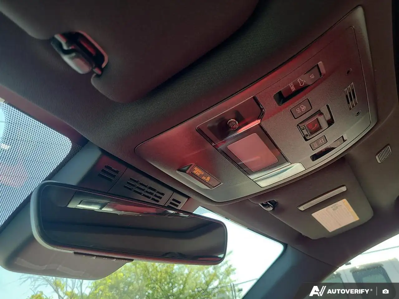 Lexus IS - Image 22