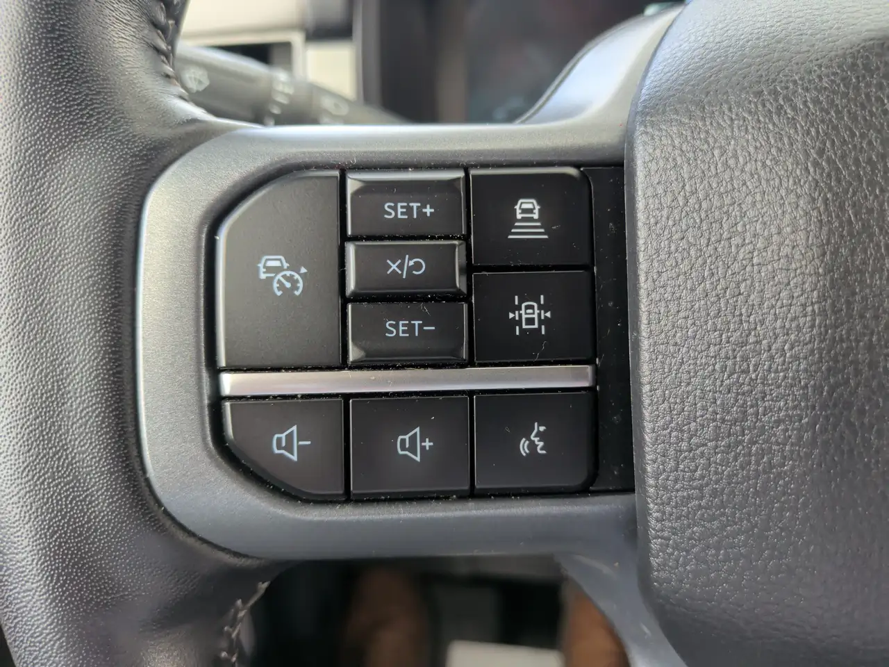 Ford F-150 - Image 12