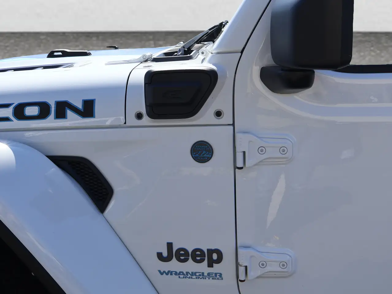 Jeep Wrangler - Image 35