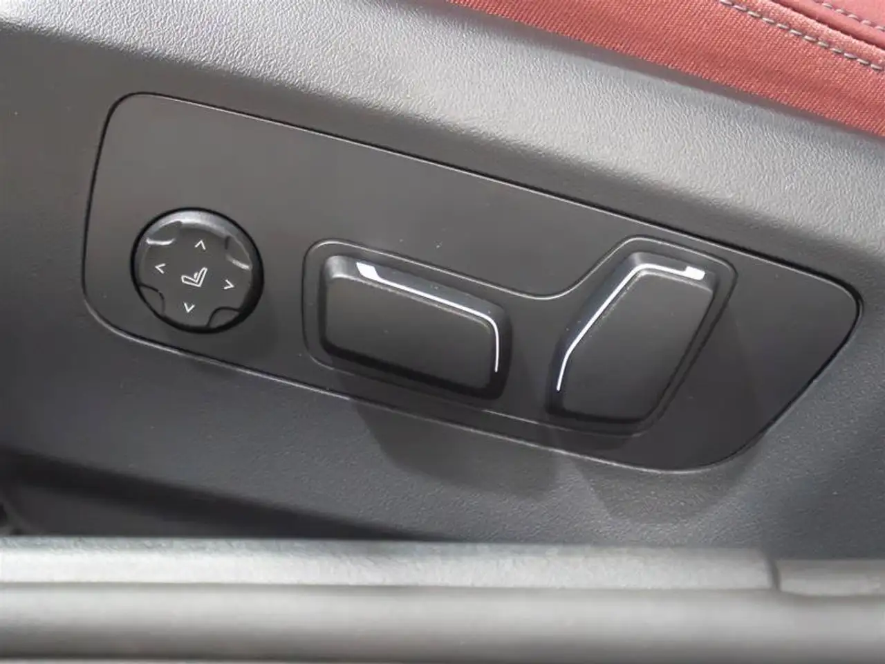 BMW i5 - Image 14
