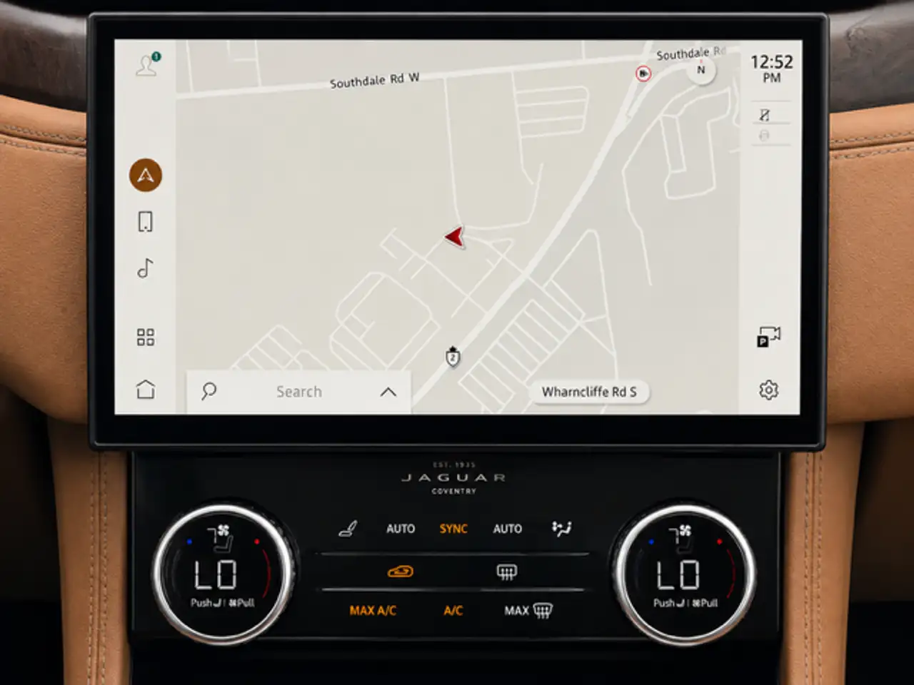 Jaguar F-Pace - Image 19