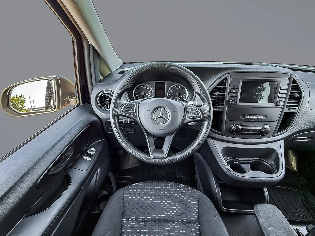 Mercedes-Benz Sprinter - Image 14