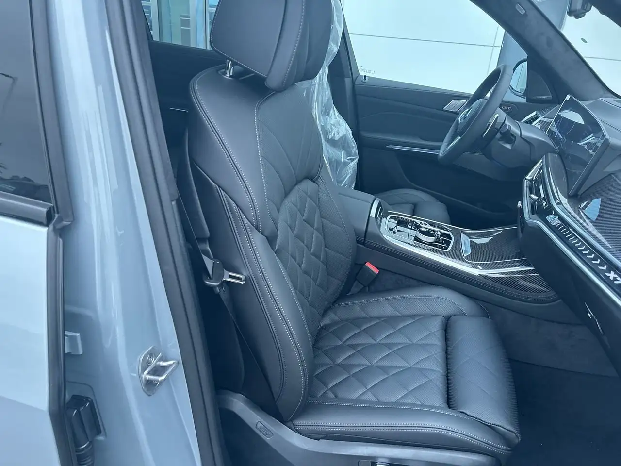 BMW X7 - Image 34