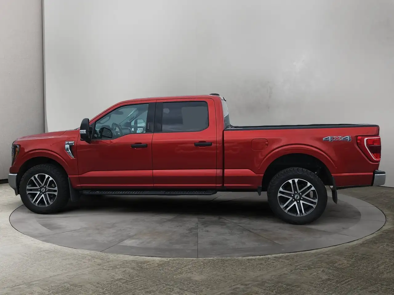 Ford F-150 - Image 2