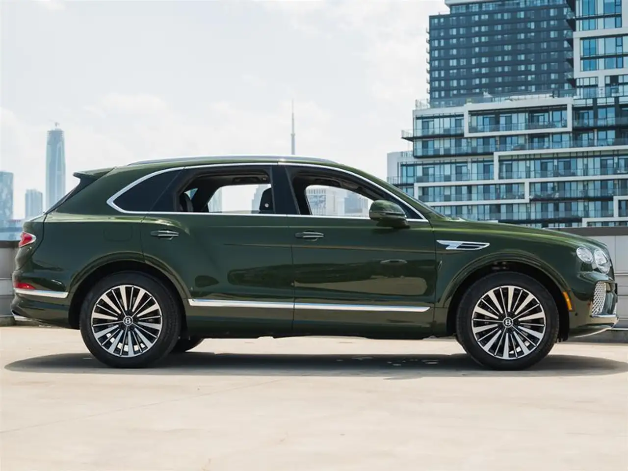 Bentley Bentayga - Image 5