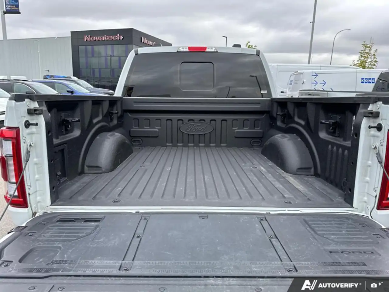 Ford F-150 - Image 11