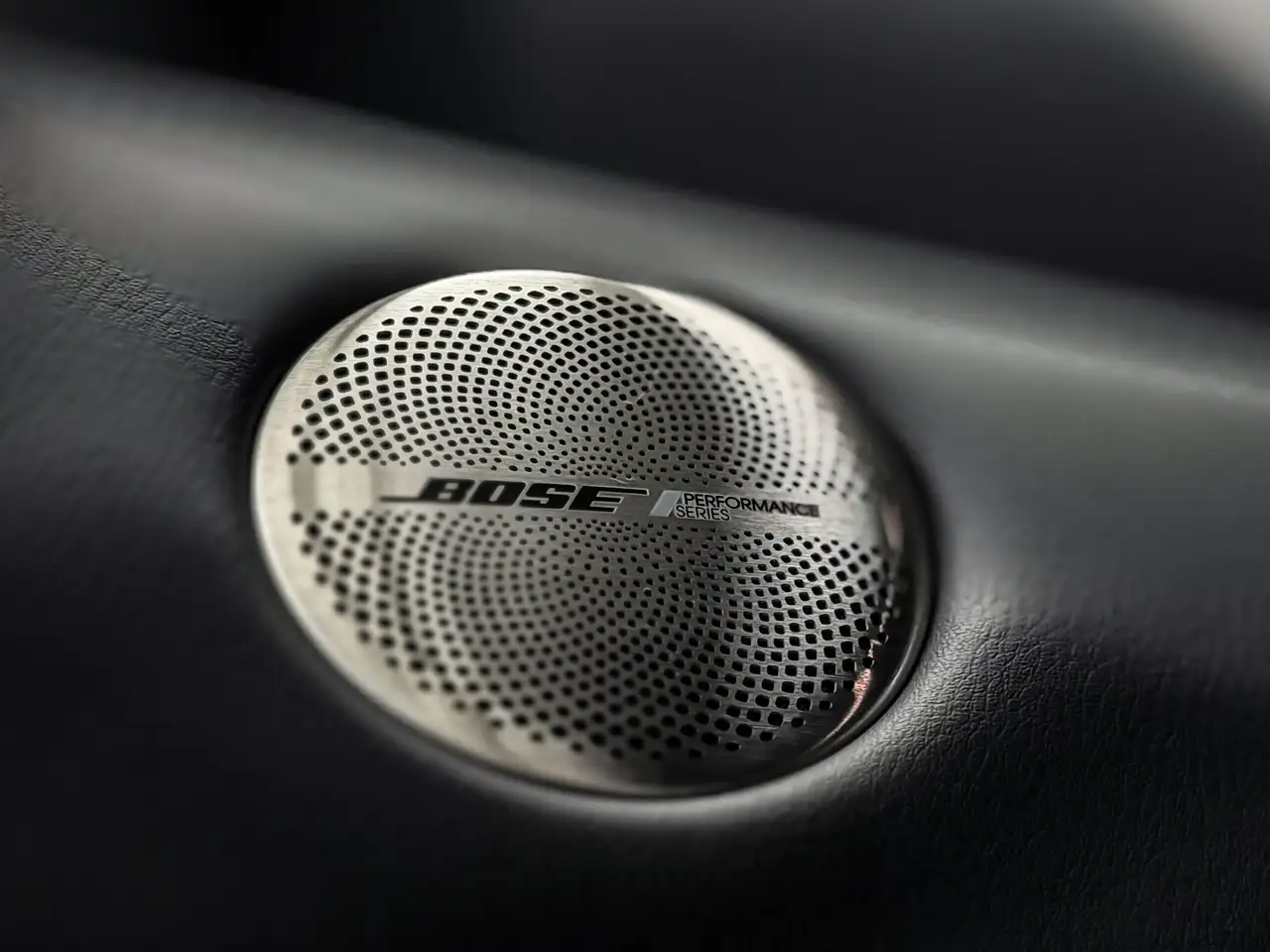 Infiniti QX80 - Image 23