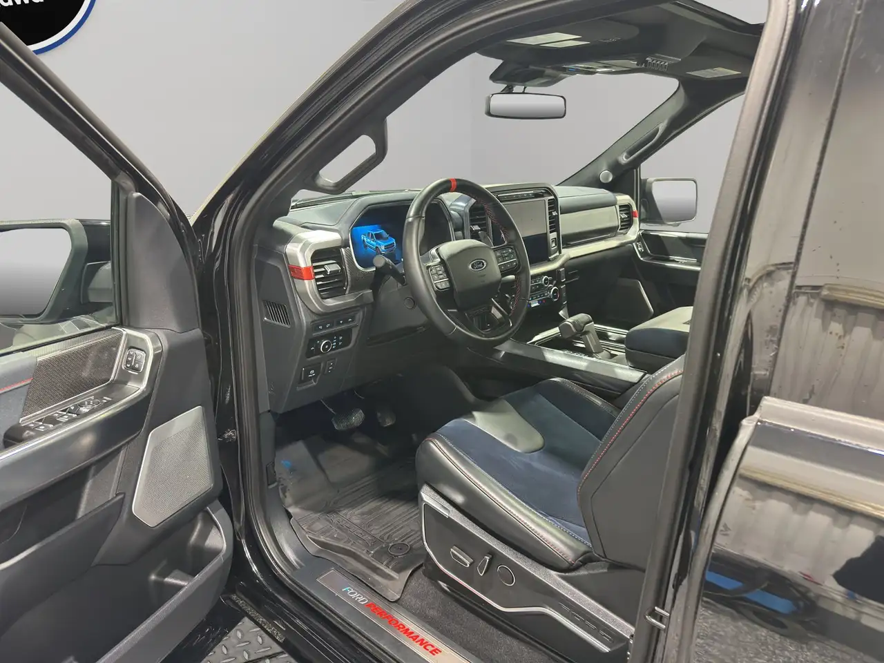 Ford F-150 - Image 13