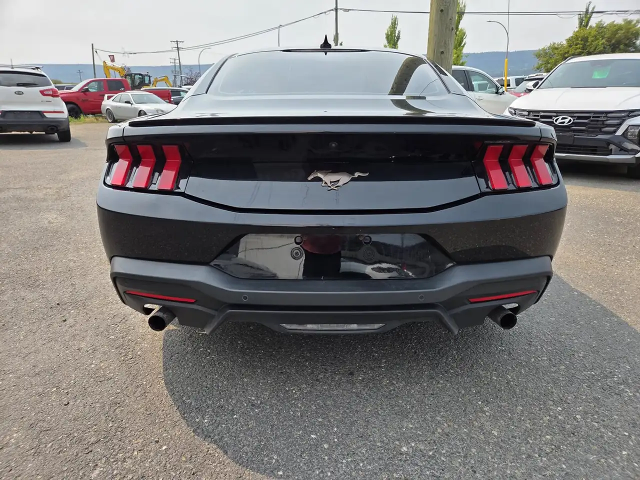 Ford Mustang - Image 7