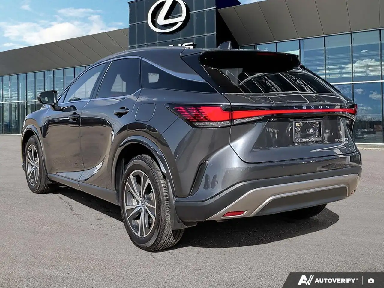 Lexus RX - Image 4