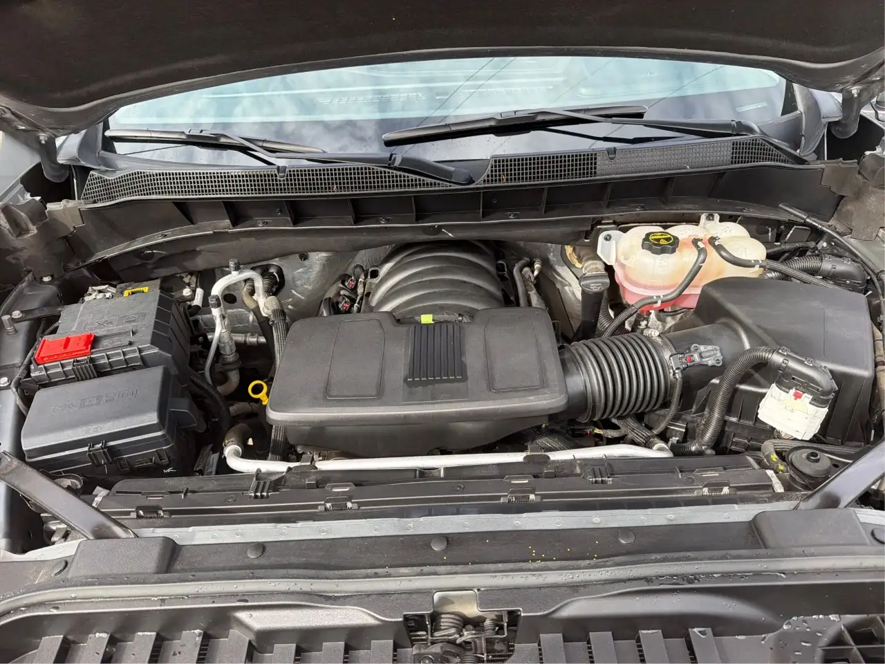 Chevrolet Silverado 1500 - Image 11