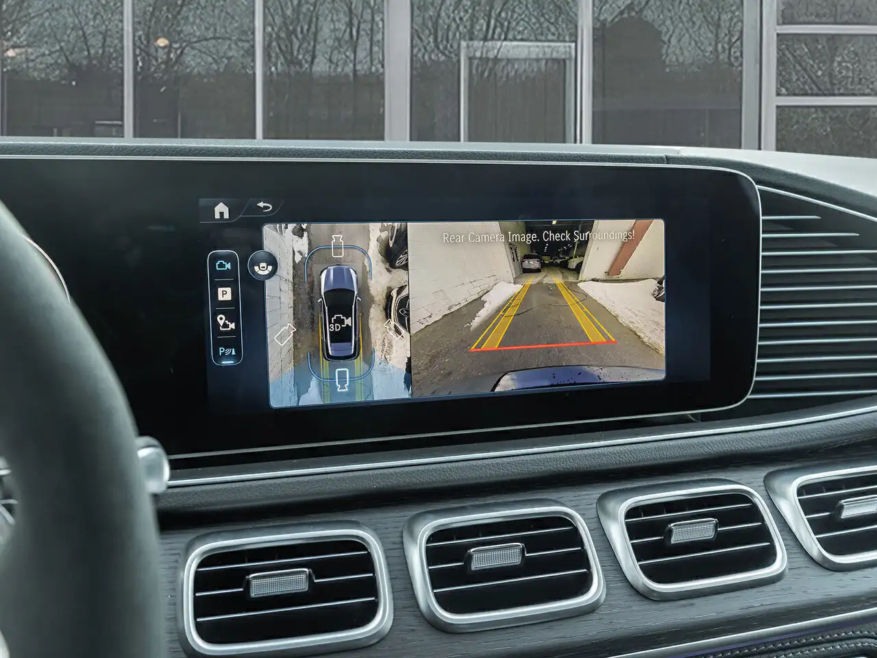 Mercedes-Benz GLE - Image 18