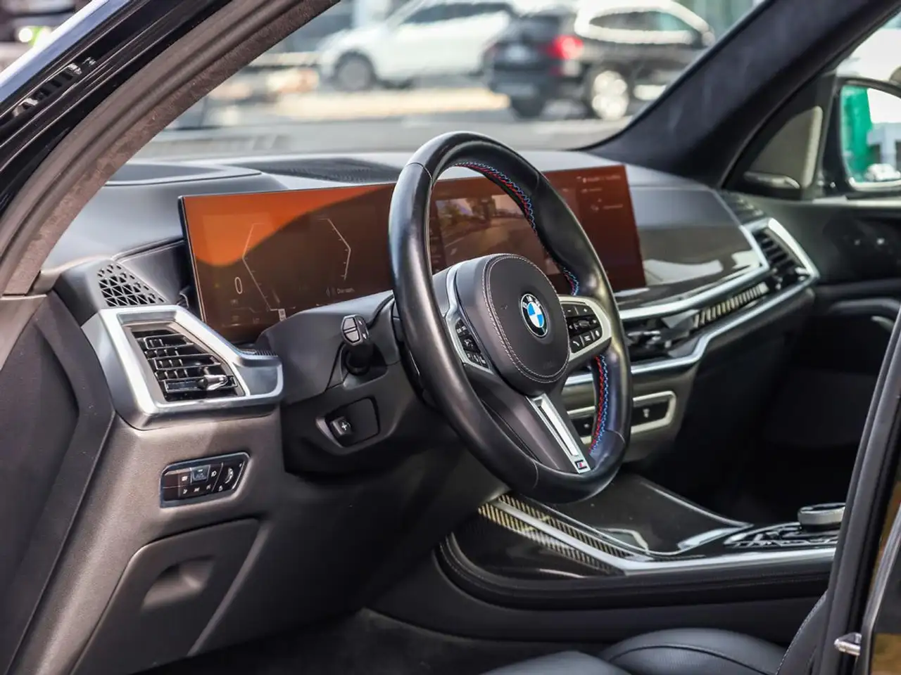 BMW X7 - Image 14