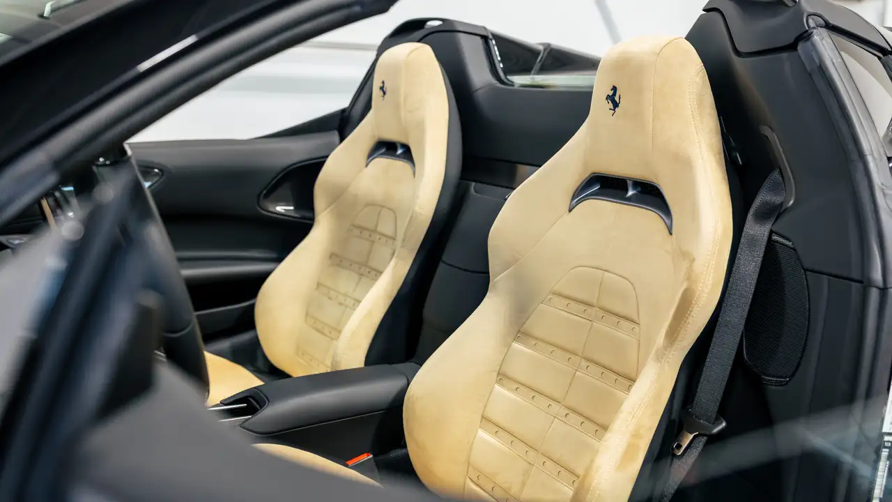 Ferrari SF90 Spider - Image 5