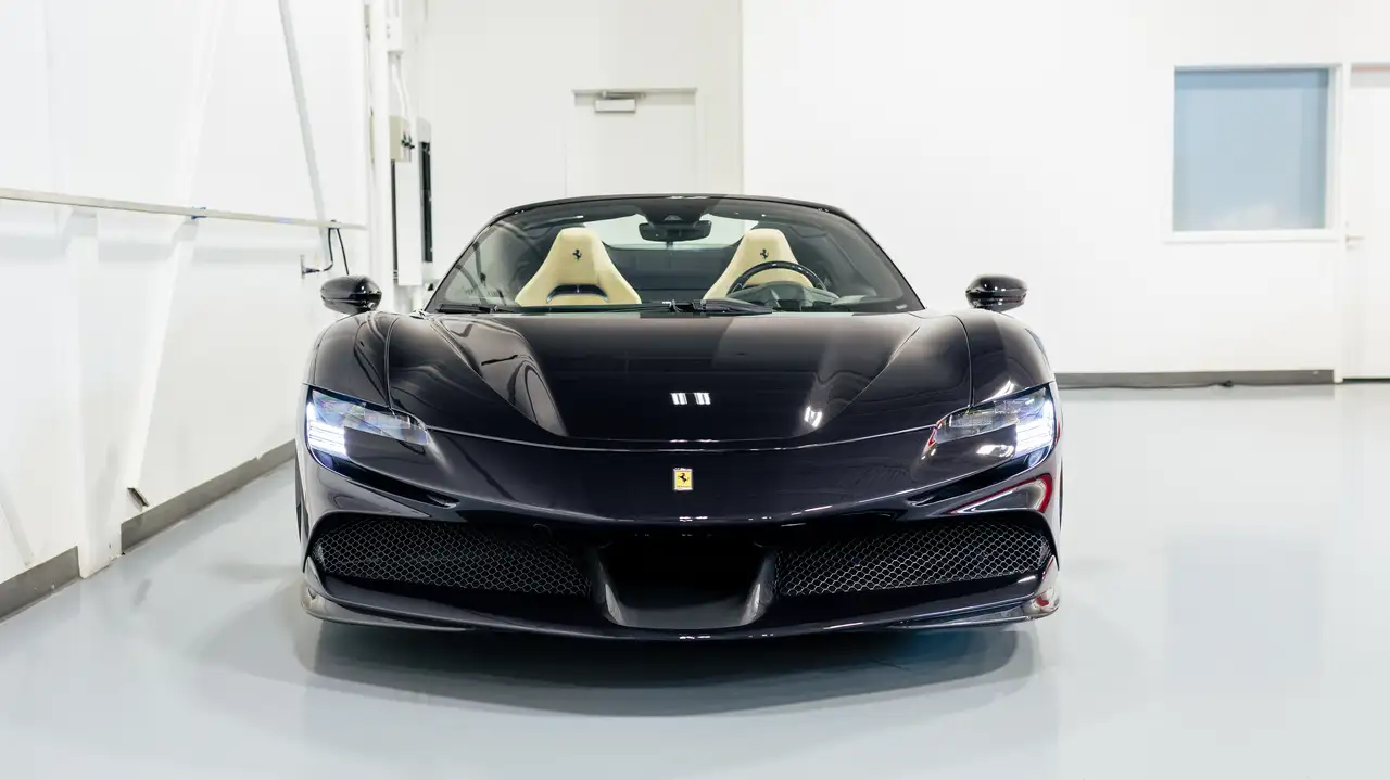 Ferrari SF90 Spider - Image 3