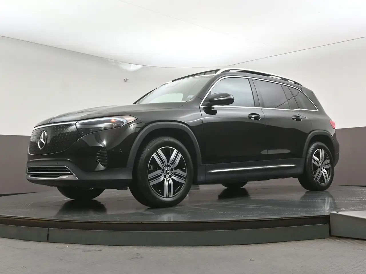 Mercedes-Benz EQB - Image 41
