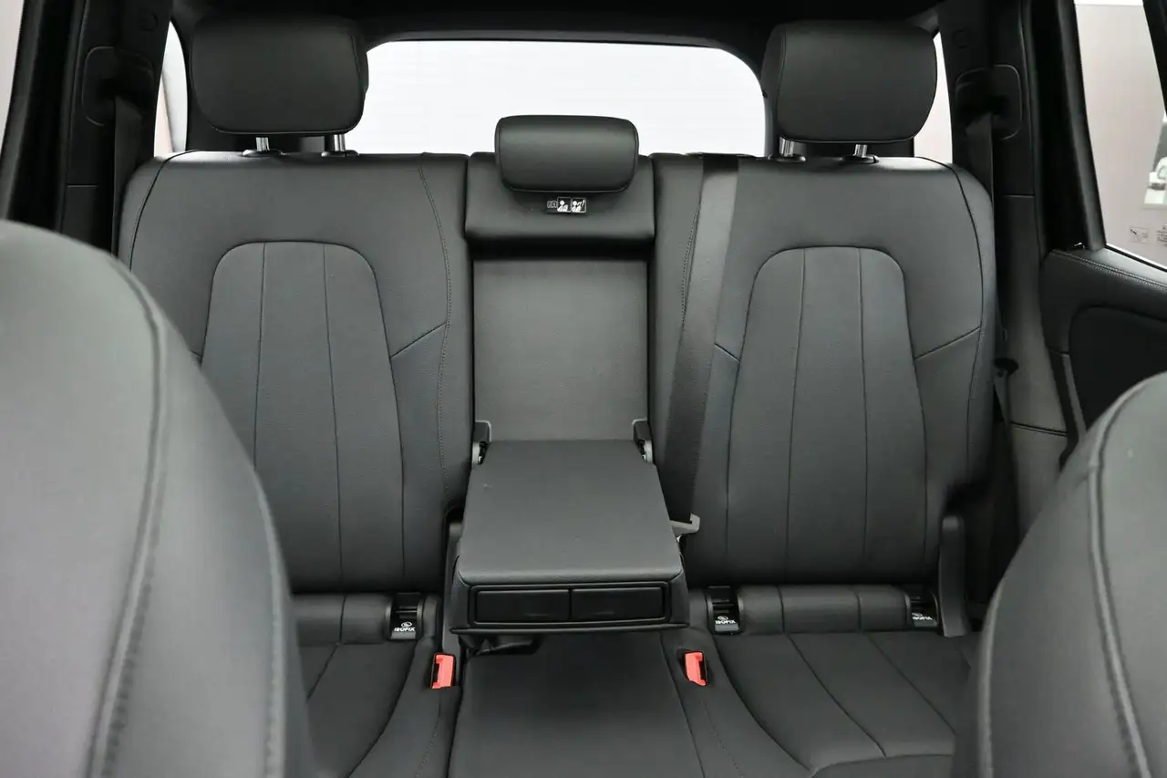 Mercedes-Benz EQB - Image 26