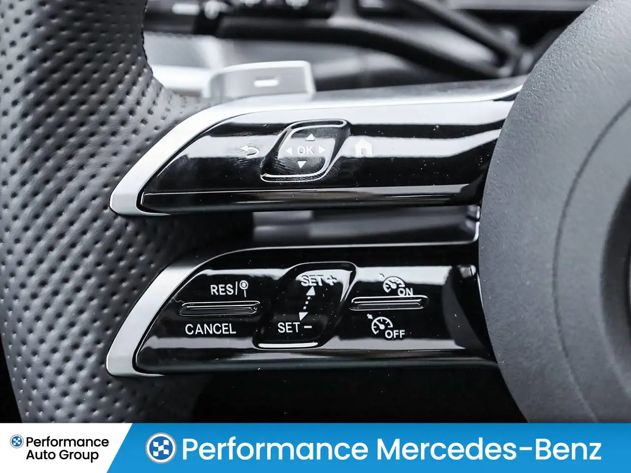 Mercedes-Benz GLC - Image 20