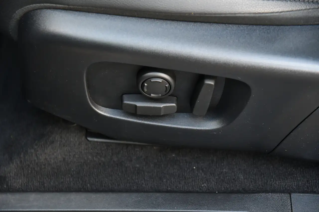 Land Rover Range Rover Evoque - Image 15