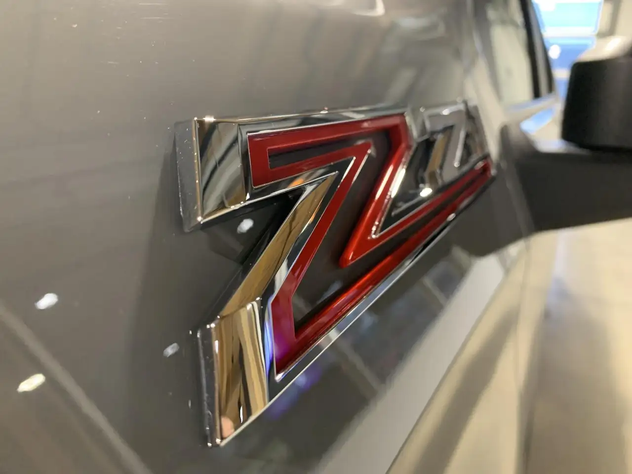 Chevrolet Silverado - Image 8